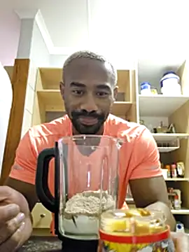 Snapshot of DiamondDannn2 chatting on July 30, 8:08 pm DiamondDannn2 online show from July 30, 8:08 pm