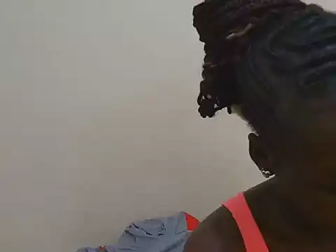 Snapshot of Arriana_ chatting on July 22, 11:24 am Arriana online show from July 22, 11:24 am