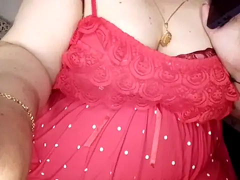 Sara-beela online show from August 4, 9:17 pm