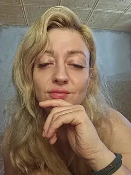 Amber-Blaze online show from July 28, 8:32 am