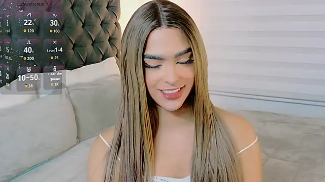 Snapshot of Scarlethvhonparker chatting on November 22, 2:43 am Scarlethvhonparker online show from November 22, 2:43 am