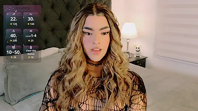 Snapshot of Scarlethvhonparker chatting on April 12, 11:32 pm Scarlethvhonparker online show from April 12, 11:32 pm