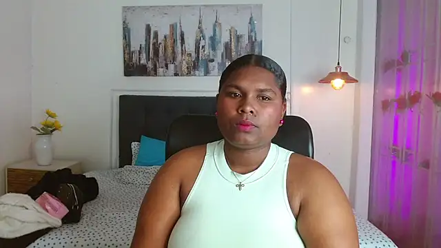chloe jewe online show from June 12, 4:28 pm