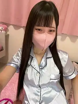 Snapshot of neru_neru_pi chatting on July 8, 12:09 pm neru neru pi online show from July 8, 12:09 pm