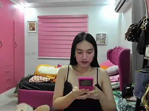 Snapshot of Addiction4Cheska69 chatting on June 29, 3:56 pm Addiction4Cheska69 online show from June 29, 3:56 pm