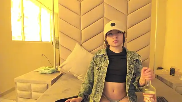 Eve auraa69 online show from July 14, 2:12 pm