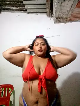 Snapshot of KITTI_HOT_ chatting on June 12, 4:11 am KITTI HOT online show from June 12, 4:11 am