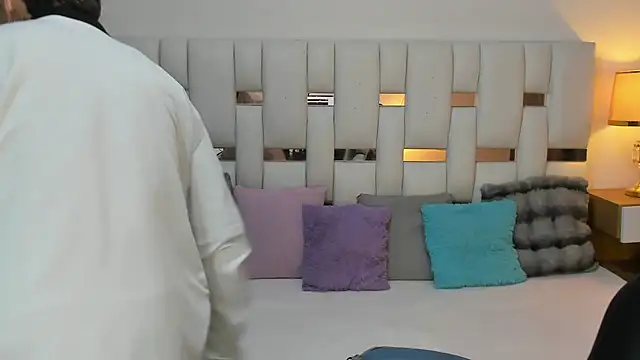 Snapshot of Zeus_damian21 chatting on July 22, 3:42 am Zeus damian21 online show from July 22, 3:42 am