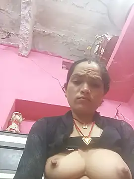 Snapshot of HOkajal78 chatting on July 4, 10:16 pm HOkajal78 online show from July 4, 10:16 pm
