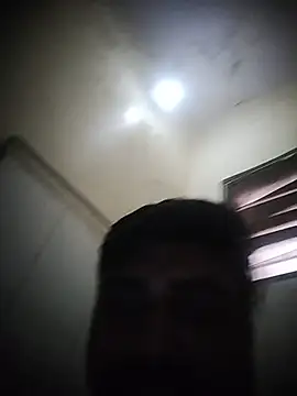 Snapshot of dhirusury050625 chatting on June 26, 1:59 pm dhirusury050625 online show from June 26, 1:59 pm