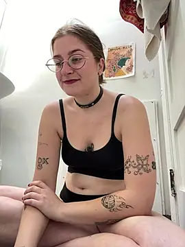 mclacy online show from July 24, 12:14 pm