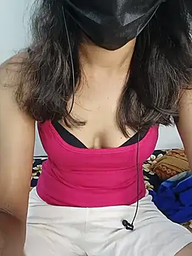 Snapshot of tamil_bluemoon chatting on July 28, 11:05 am tamil bluemoon online show from July 28, 11:05 am