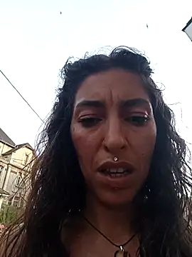 Snapshot of Mr_Inama_and_Mme_Amani chatting on June 20, 6:54 pm Mr Inama and Mme Amani online show from June 20, 6:54 pm