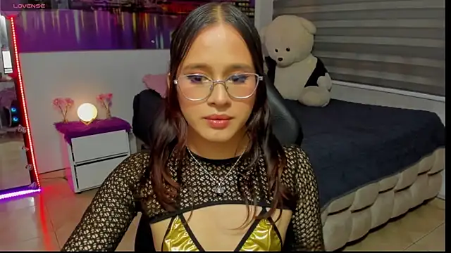Snapshot of kumikoxxx chatting on July 11, 10:44 pm kumikoxxx online show from July 11, 10:44 pm