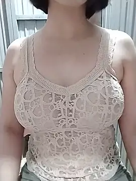 Snapshot of sexy_girll2k chatting on July 21, 1:24 pm sexy girll2k online show from July 21, 1:24 pm