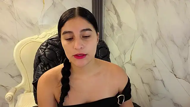 Snapshot of nyx_kitty_a chatting on August 1, 12:37 pm nyx kitty a online show from August 1, 12:37 pm