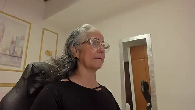 catalina villan online show from June 28, 12:22 pm