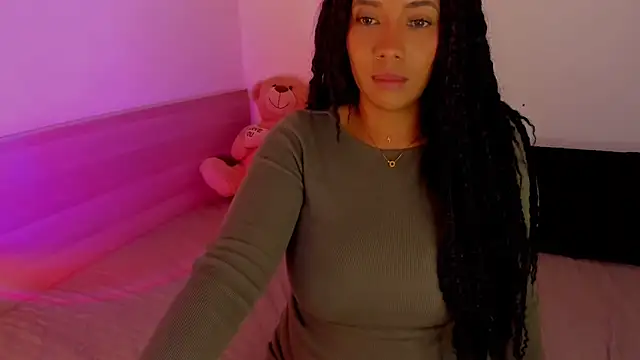 NicolePasqualott online show from November 16, 8:25 pm