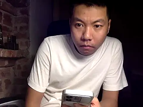 boyasiannnn online show from July 20, 10:39 am