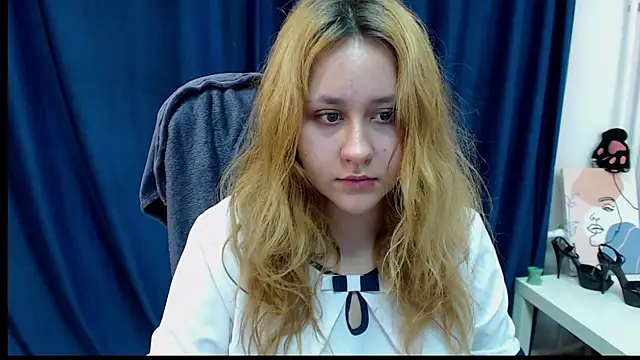 Snapshot of Judith_hypnosiss chatting on June 21, 11:13 am Judith hypnosiss online show from June 21, 11:13 am