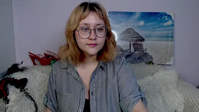 Snapshot of Judith_hypnosiss chatting on July 15, 11:04 am Judith hypnosiss online show from July 15, 11:04 am