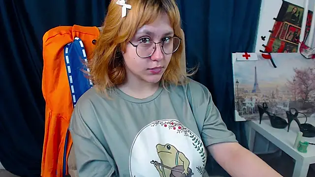Snapshot of Judith_hypnosiss chatting on July 18, 6:06 am Judith hypnosiss online show from July 18, 6:06 am