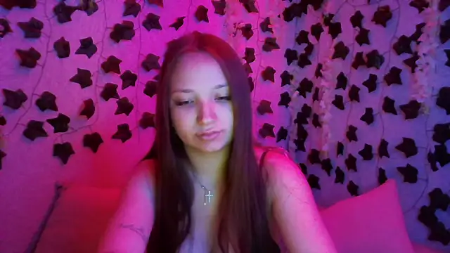Snapshot of SafinaRose chatting on June 25, 2:54 pm SafinaRose online show from June 25, 2:54 pm