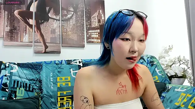 Snapshot of Cute__Kiko chatting on July 20, 7:55 am Cute Kiko online show from July 20, 7:55 am