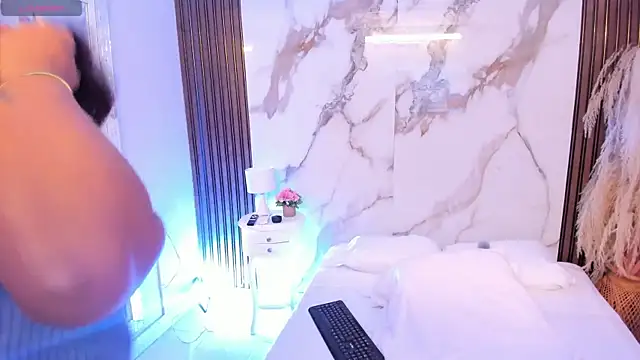Snapshot of biancapercy chatting on July 30, 12:37 pm biancapercy online show from July 30, 12:37 pm