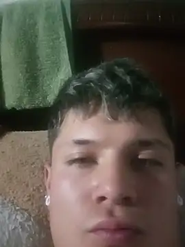 Snapshot of liam_hot77 chatting on June 16, 5:21 am liam hot77 online show from June 16, 5:21 am