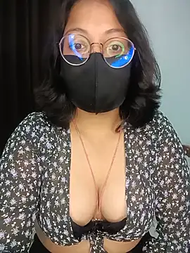 Snapshot of hottydisha chatting on July 8, 4:22 pm hottydisha online show from July 8, 4:22 pm