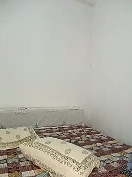 Snapshot of hottydisha chatting on July 29, 12:31 am hottydisha online show from July 29, 12:31 am