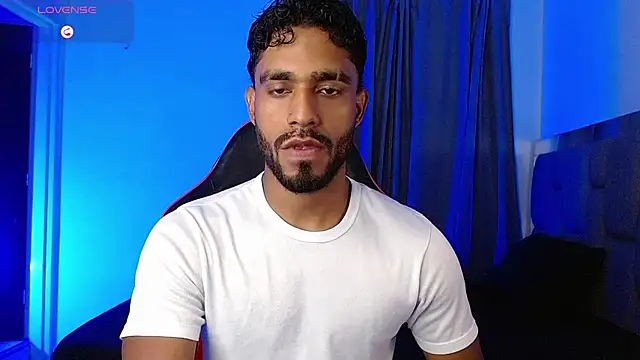 Snapshot of Damiano_walker chatting on June 25, 4:01 am Damiano walker online show from June 25, 4:01 am