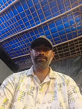 Snapshot of ALLADIN_2589 chatting on July 19, 8:23 pm ALLADIN 2589 online show from July 19, 8:23 pm