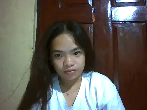 Snapshot of pretty_gia chatting on July 19, 3:27 pm pretty gia online show from July 19, 3:27 pm