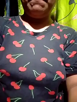 Snapshot of HotPussyPinay chatting on June 15, 8:00 pm HotPussyPinay online show from June 15, 8:00 pm