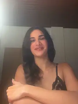 sarahlfvxo online show from June 16, 4:09 pm