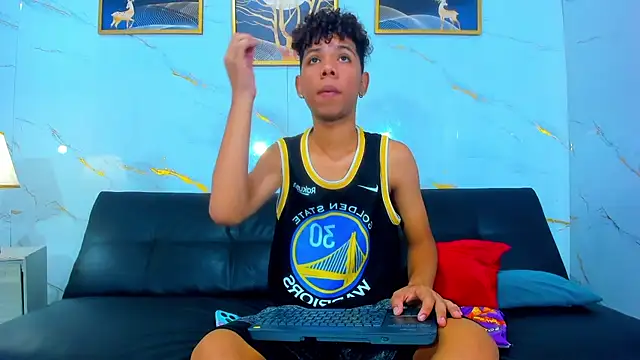 Litle khodi online show from June 15, 11:18 pm