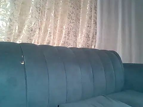 Snapshot of Prettybunnyy chatting on July 10, 9:39 pm Prettybunnyy online show from July 10, 9:39 pm