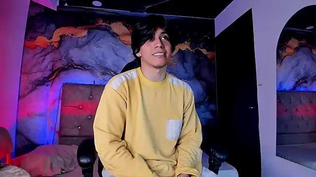 Snapshot of Alexx_Cano_ chatting on July 20, 12:40 pm Alexx Cano online show from July 20, 12:40 pm