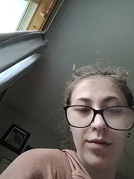 NeedyNina online show from July 28, 10:54 am