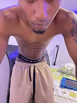Ydiaz09 online show from July 21, 4:37 am