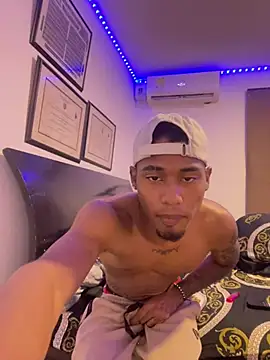 Ydiaz09 online show from July 31, 4:23 am