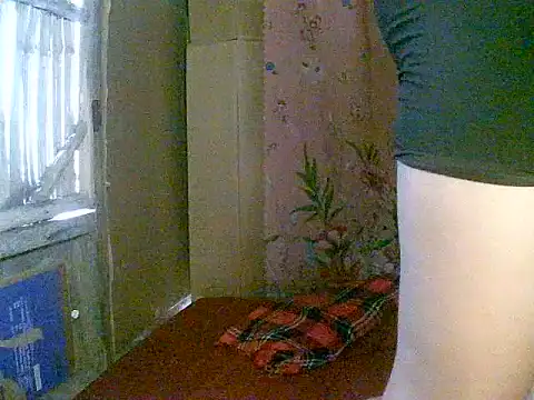 Snapshot of Sexy_asian87 chatting on July 14, 6:51 am Sexy asian87 online show from July 14, 6:51 am