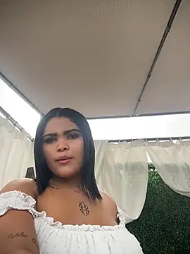 HoneyBunXXX online show from June 26, 1:15 pm