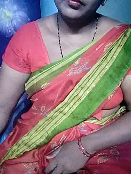 Snapshot of shanthi_telugu99 chatting on June 28, 8:42 am shanthi telugu99 online show from June 28, 8:42 am