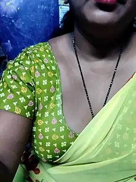 Snapshot of shanthi_telugu99 chatting on July 11, 10:11 pm shanthi telugu99 online show from July 11, 10:11 pm