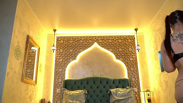 ButterBeba online show from July 15, 5:29 pm