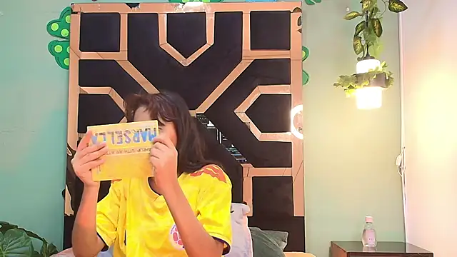 Snapshot of HANNA_SEBAS chatting on July 7, 12:31 pm HANNA SEBAS online show from July 7, 12:31 pm