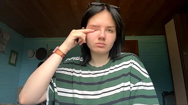 Snapshot of AnnelieseRamirel chatting on June 18, 1:26 pm AnnelieseRamirel online show from June 18, 1:26 pm